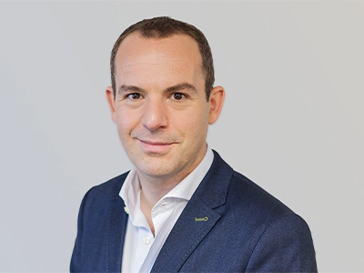 Quantum Flowbit Trading Expert